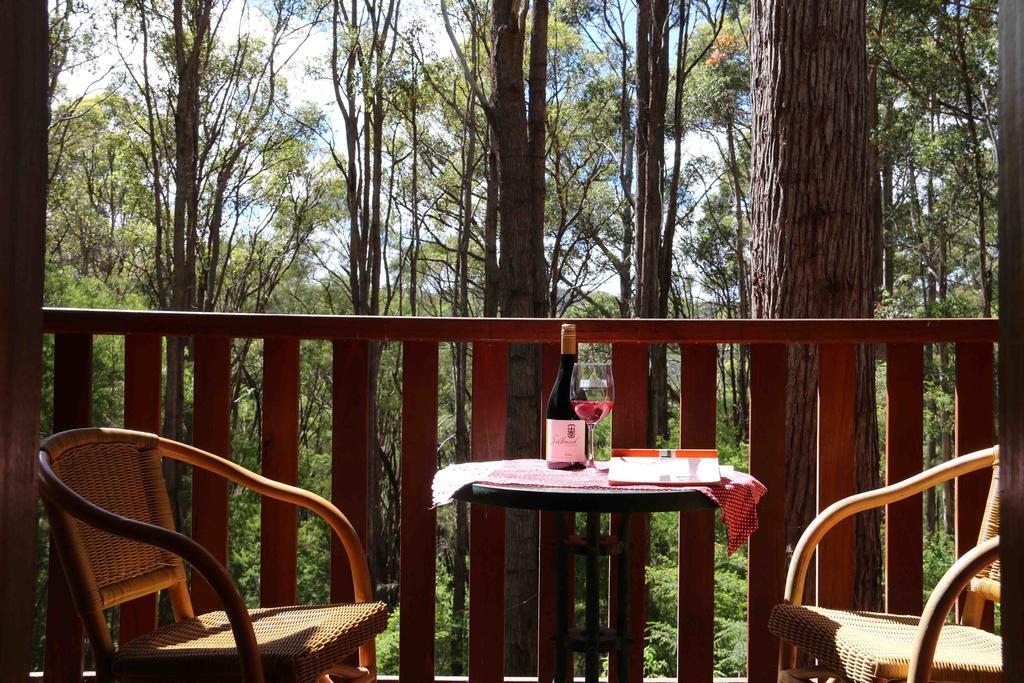 Beedelup House Cottages Pemberton Room photo
