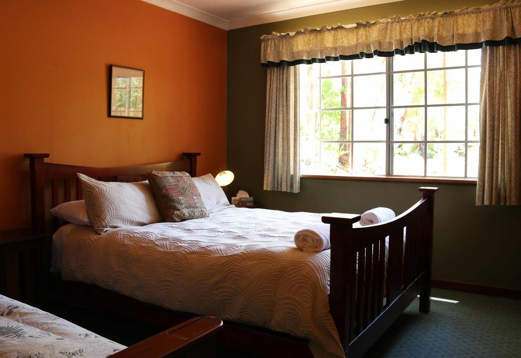 Beedelup House Cottages Pemberton Room photo