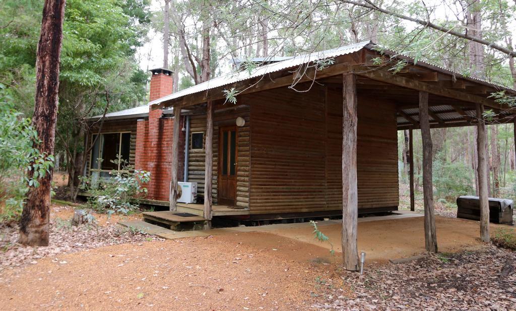 Beedelup House Cottages Pemberton Room photo