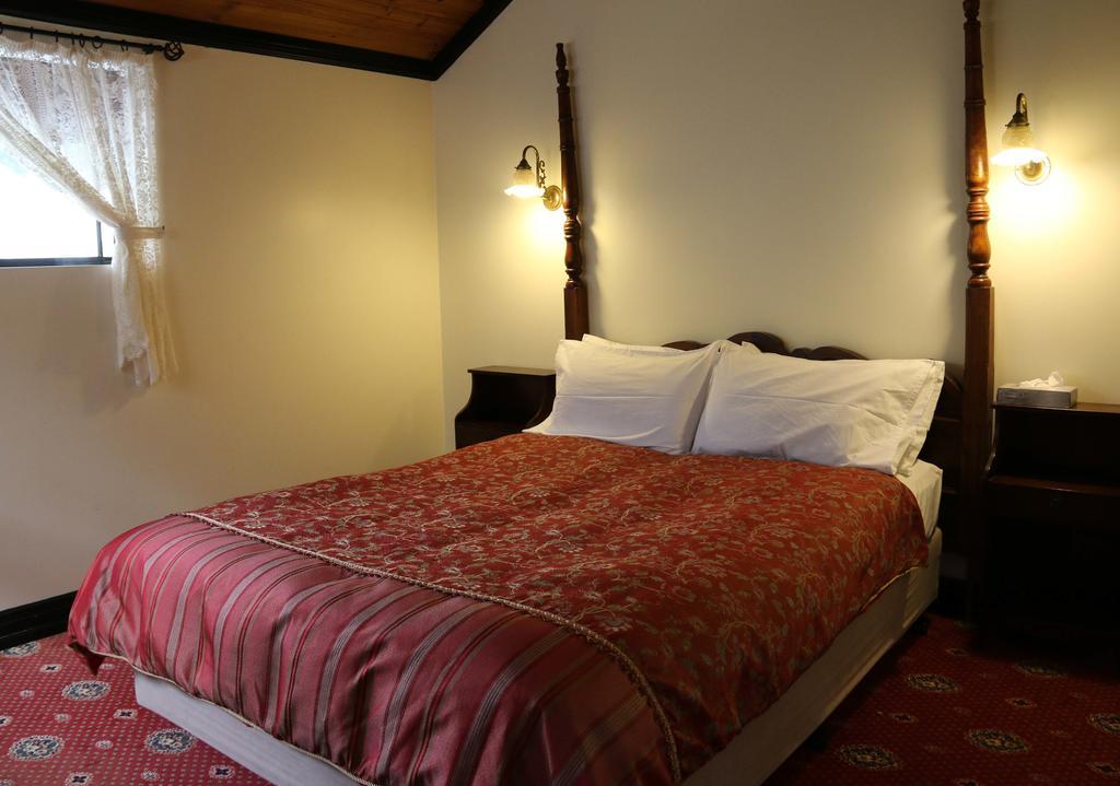 Beedelup House Cottages Pemberton Room photo