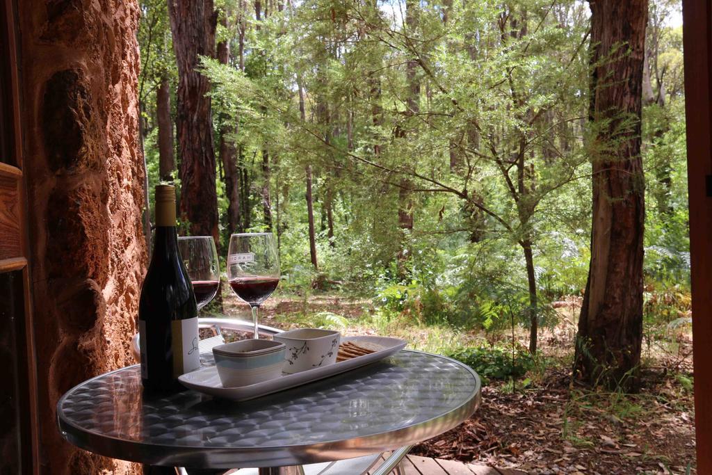 Beedelup House Cottages Pemberton Room photo